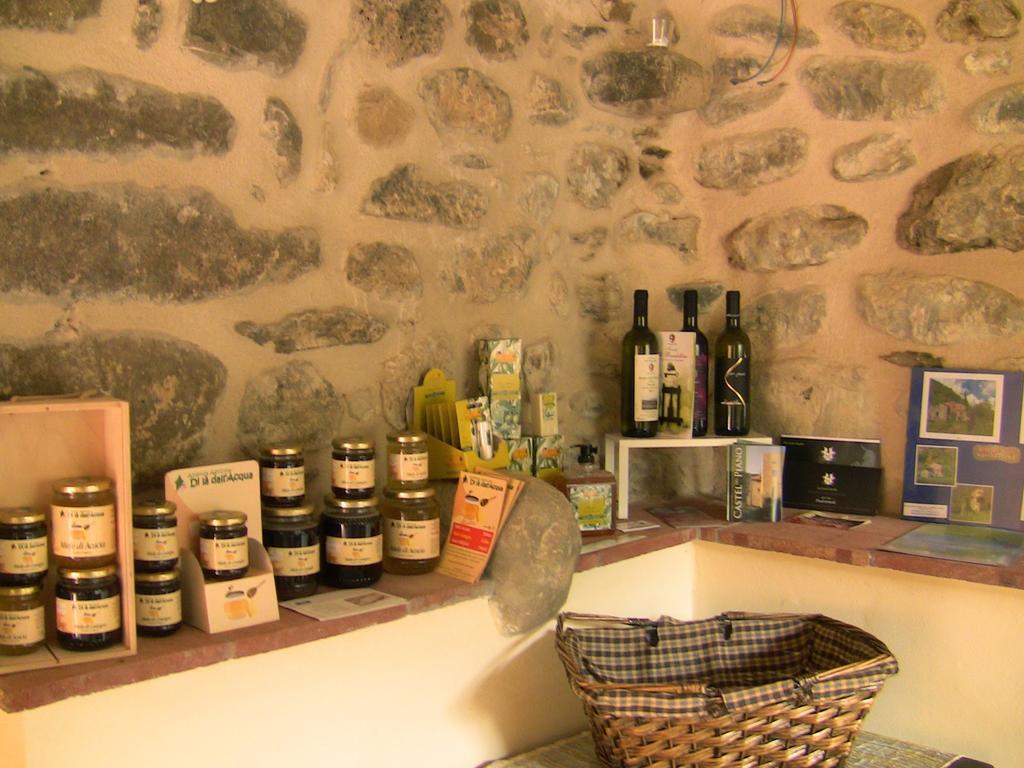Agriturismo Di La Dall'Acqua Fivizzano Kültér fotó