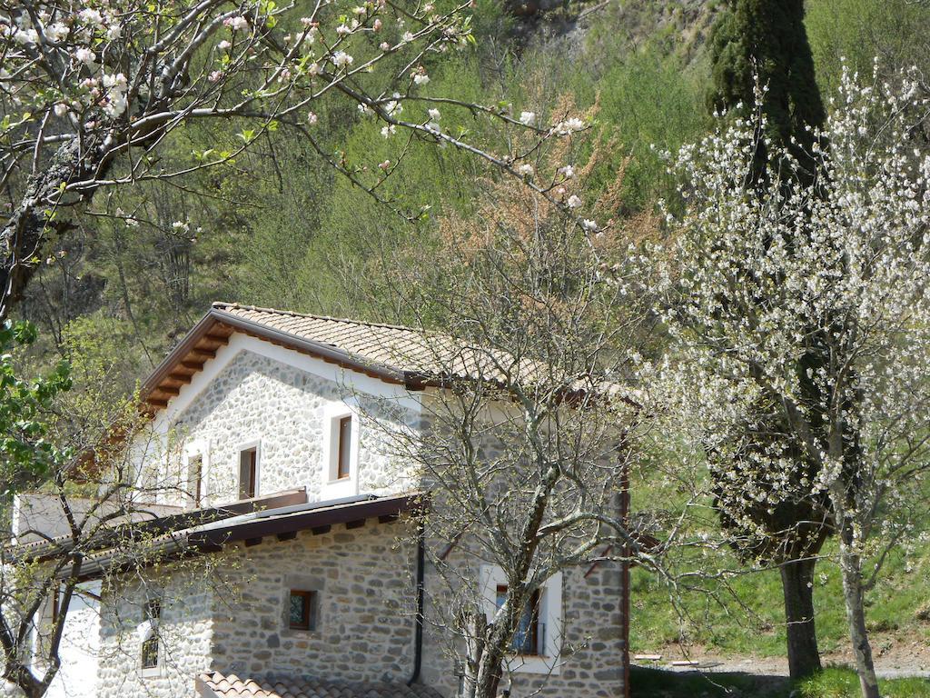 Agriturismo Di La Dall'Acqua Fivizzano Kültér fotó