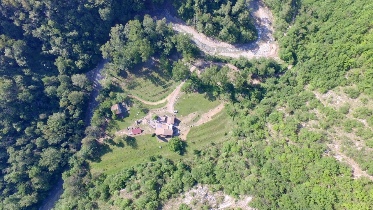 Agriturismo Di La Dall'Acqua Fivizzano Kültér fotó